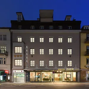 Zach Hotel