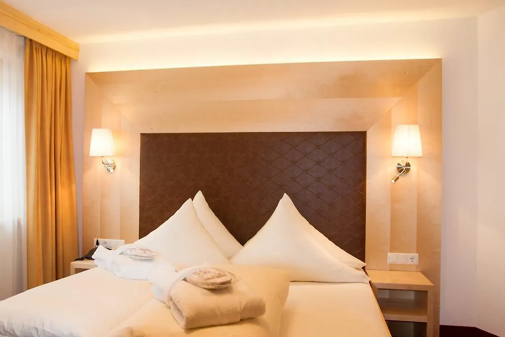 Hotel Albona Ischgl 4*,